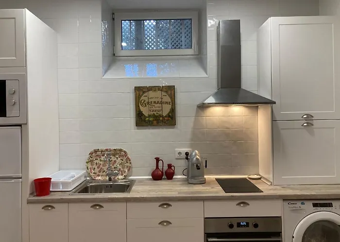 Pleno Centro Comilllas-3 Hab, 2 Banos *